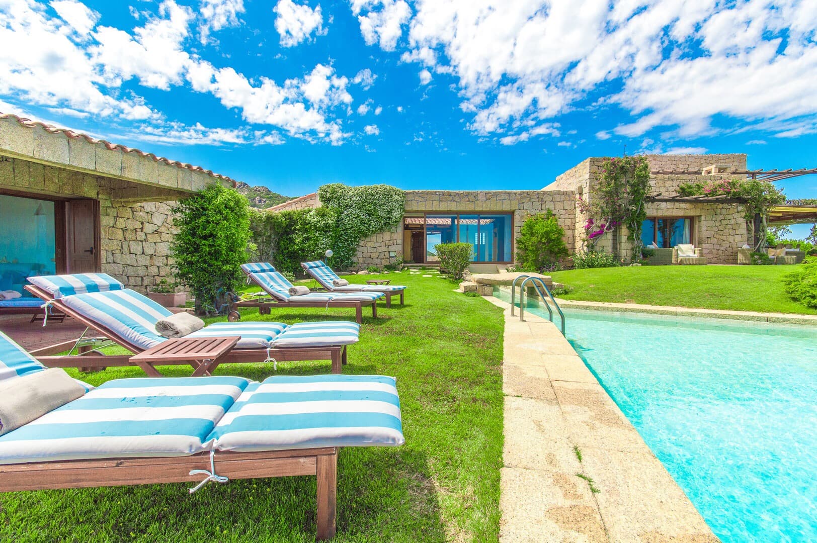 Villa Sunshine Lux - Image 1